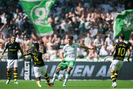 AIKs Ismaila Coulibaly och Hammarbys Deniz Gul