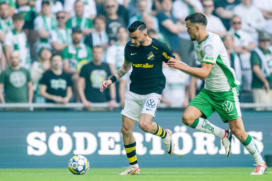 AIKs Ioannis Pittas och Hammarbys Pavle Vagic