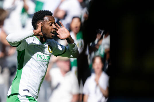 Hammarbys Shaquille Pinas jublar