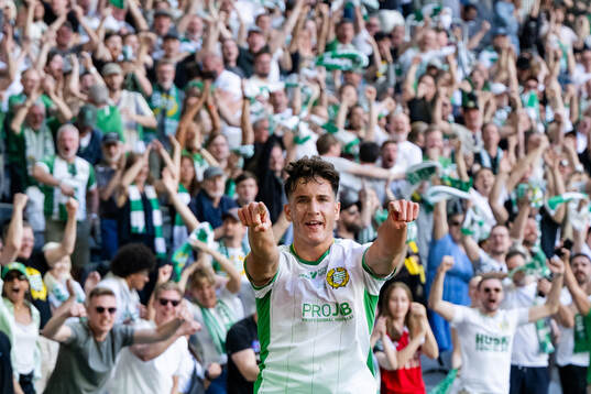 Hammarbys Deniz Gul jublar