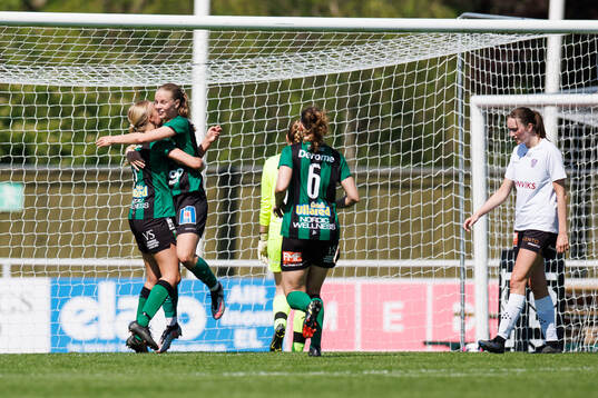 Varbergs Moa Ivarsson jublar
