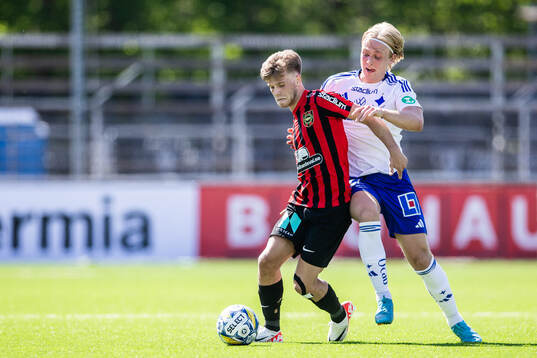 Brommapojkarnas Wilmer Odefalk och IFK Norrköpings Isak