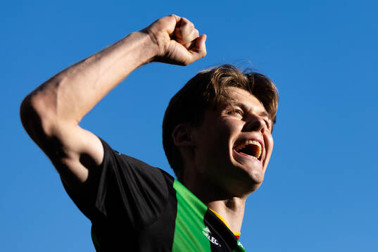 GAIS Axel Henriksson jublar