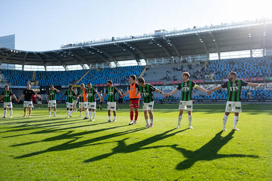 GAIS spelare jublar