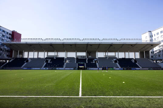 Interiör vy av Bilbörsen Arena