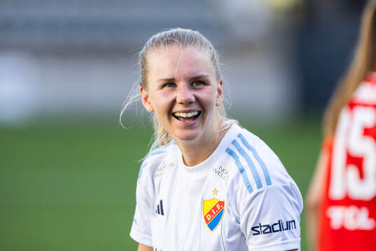 Djurgårdens Nellie Lilja jublar