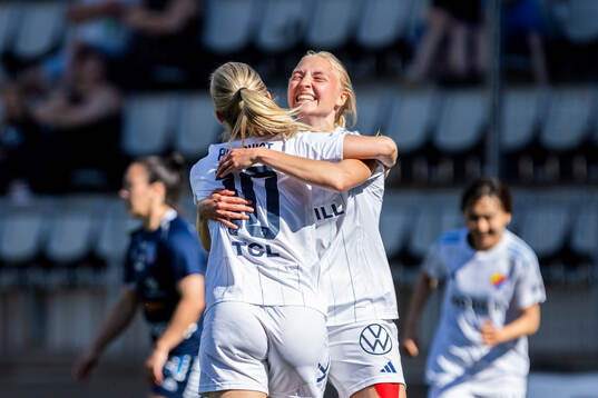 Djurgårdens Stinalisa Johansson jublar