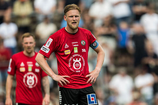 Örebros Karl Holmberg deppar