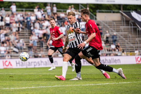 Landskronas Frederik Ihler och Örebros Erik Mc Cue
