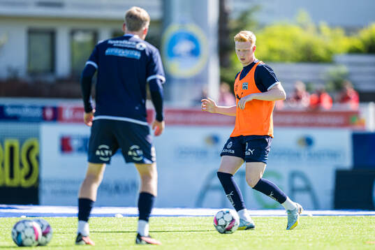 Marius Berntsen Olsen of Kristiansund warms up