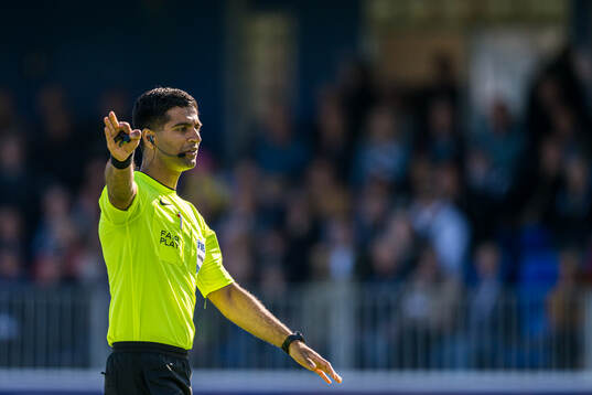 Mohammad Usman Aslam, referee