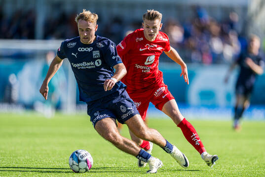 Mikkel Rakneberg of Kristiansund and Emil Kornvig of Brann