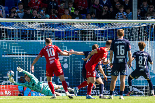 Oskar Sivertsen of Kristiansund scores the 1-0 goal