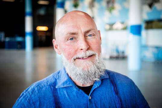 Docent, Aage Radmann