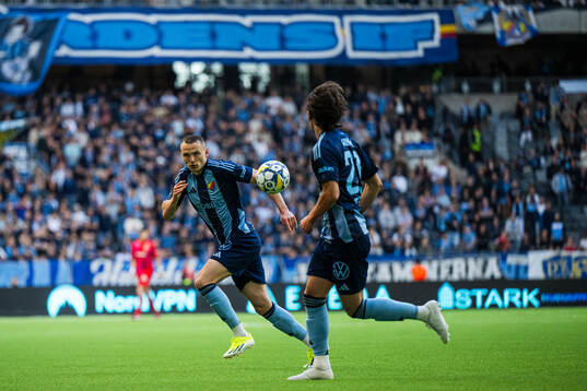 Djurgårdens Piotr Johansson och Gustav Wikheim