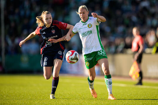 FC Rosengårds Bea Sprung och Hammarbys Jonna Andersson