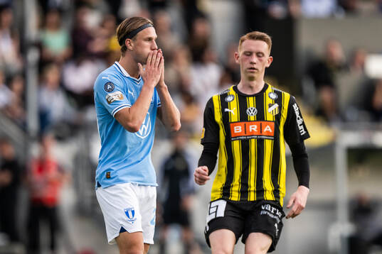 Malmö FFs Erik Botheim deppar