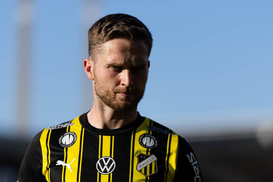 Häckens Adam Lundkvist innan fotbollsmatchen i Allsvenskan