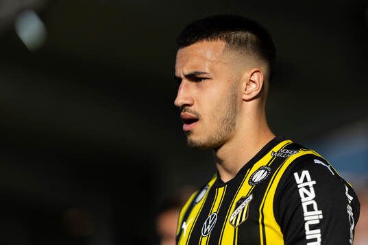 Häckens Srdjan Hrstic innan fotbollsmatchen i Allsvenskan