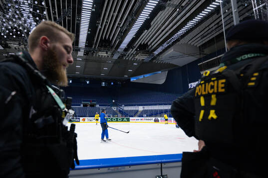 The police enter trough the player booth to search the