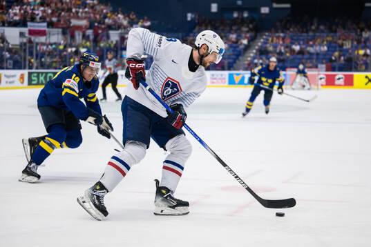 Joel Eriksson Ek of Sweden and Hugo Gallet of France