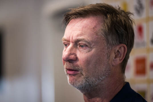 Peter Gerhardsson, head coach of the Swedish women's