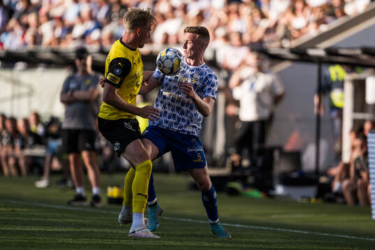 Mjällbys Herman Johansson och IFK Göteborgs Sebastian