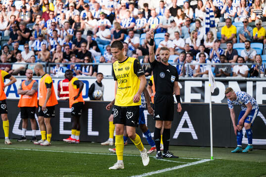 Mjällbys Rasmus Wikström deppar