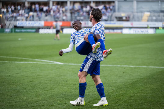 IFK Göteborgs Malick Junior Yalcouye och Gustav Svensson