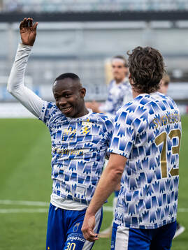 IFK Göteborgs Malick Junior Yalcouye och Gustav Svensson