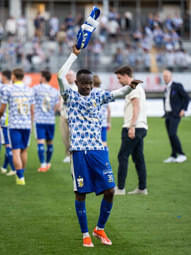 IFK Göteborgs Malick Junior Yalcouye jublar