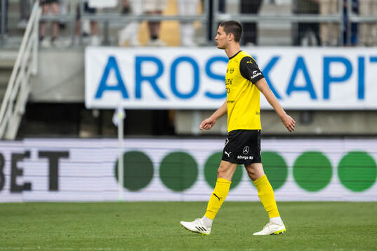 Mjällbys Rasmus Wikström deppar