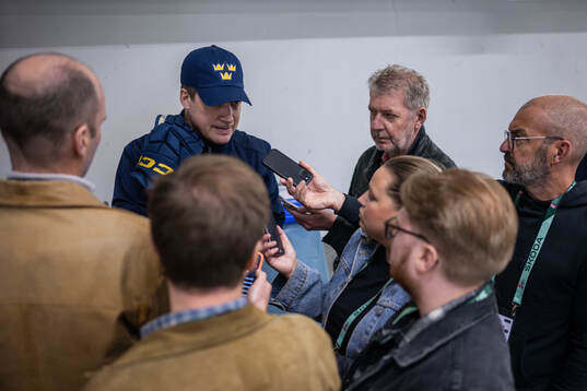 Bläddra bland fler bilder av 2024 IIHF Ice Hockey World Championship, day 12, Sweden, morning skate 
