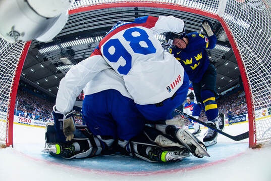 Fabian Zetterlund of Sweden and Andrej Golian of Slovakia