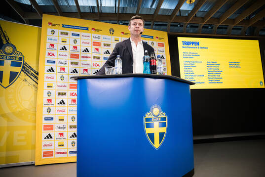 Head coach Jon Dahl Tomasson of the Swedish national