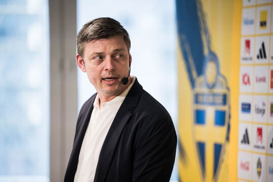 Head coach Jon Dahl Tomasson of the Swedish national