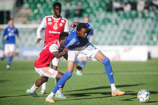 Bläddra bland fler bilder av Fotboll, Superettan, GIF Sundsvall - Sandvikens IF