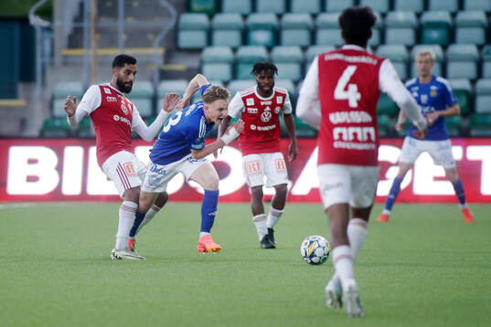 Sandvikens IFs Amin Al-Hamawi och GIF Sundsvalls Hugo