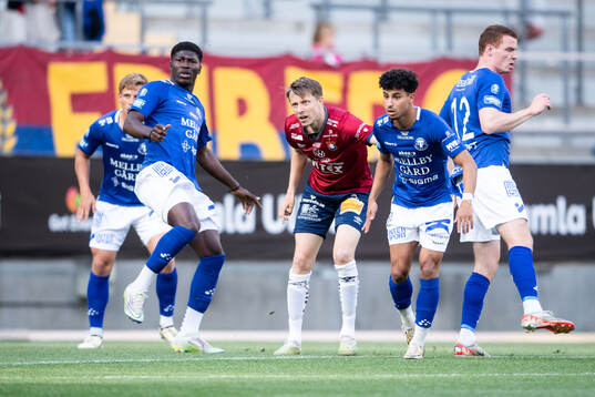 Trelleborgs Abel Ogwuche och Othmane Salama mot Örgrytes