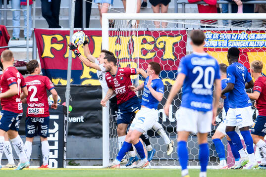 Örgrytes målvakt Hampus Gustafsson
