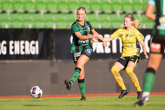 Varbergs BoISs Moa Ivarsson och Elfsborgs Hanna Jiozon