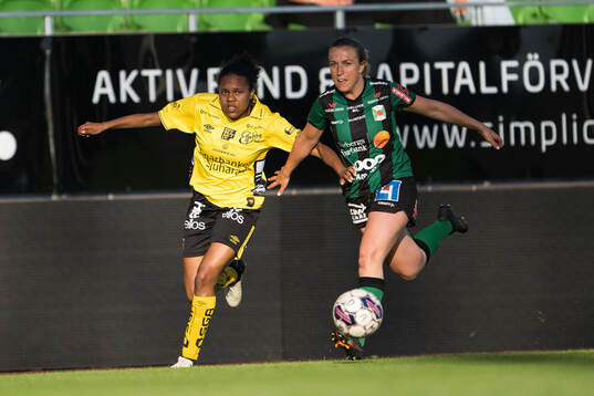 Elfsborgs Vanessa Lopez och Varbergs BoISs Ellen Heurlin