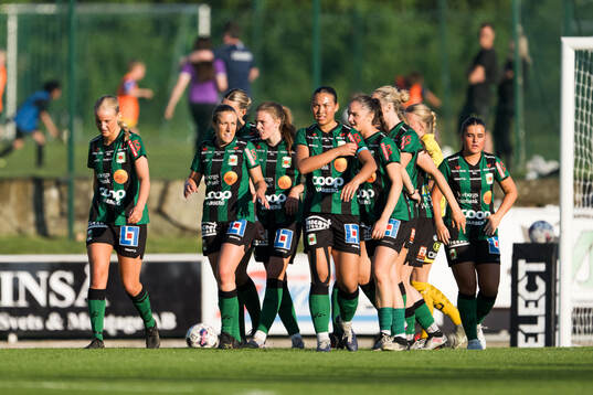 Varbergs spelare jublar