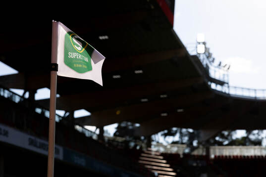 Hörnflagga med Superettan logo