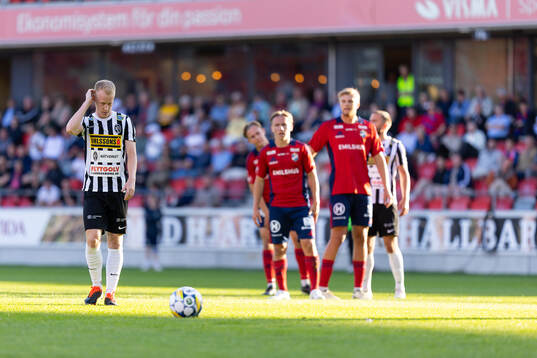 Landskronas David Edvardsson vid straffpunkten