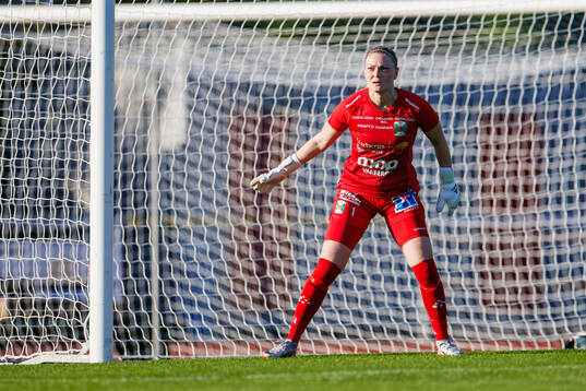 Varbergs BoISs målvakt Linnea Nilsson