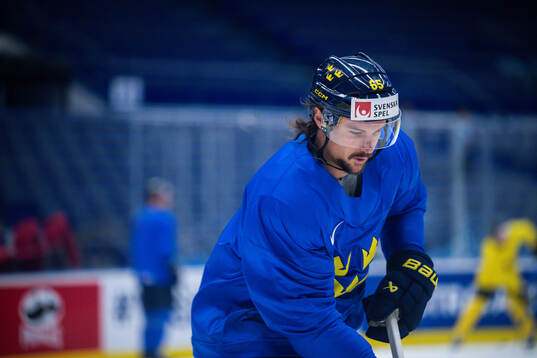Erik Karlsson of Sweden at a practice session