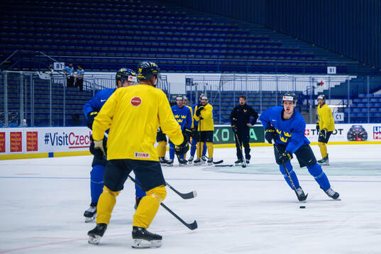 Joel Eriksson Ek of Sweden at a practice session