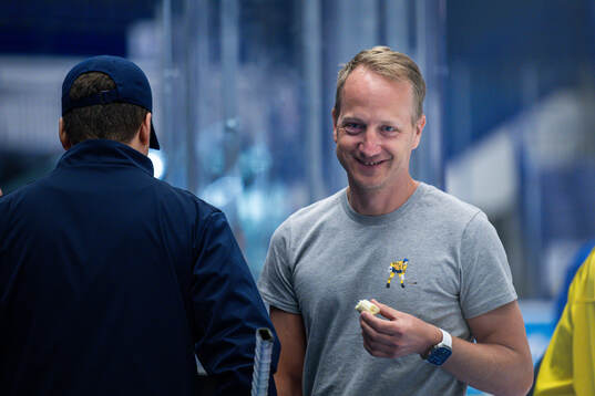 Doctor Jonas Kalman of Sweden at a practice session
