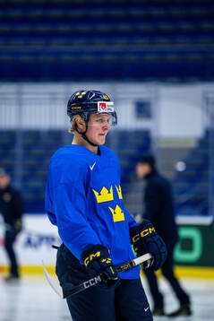 Fabian Zetterlund of Sweden at a practice session